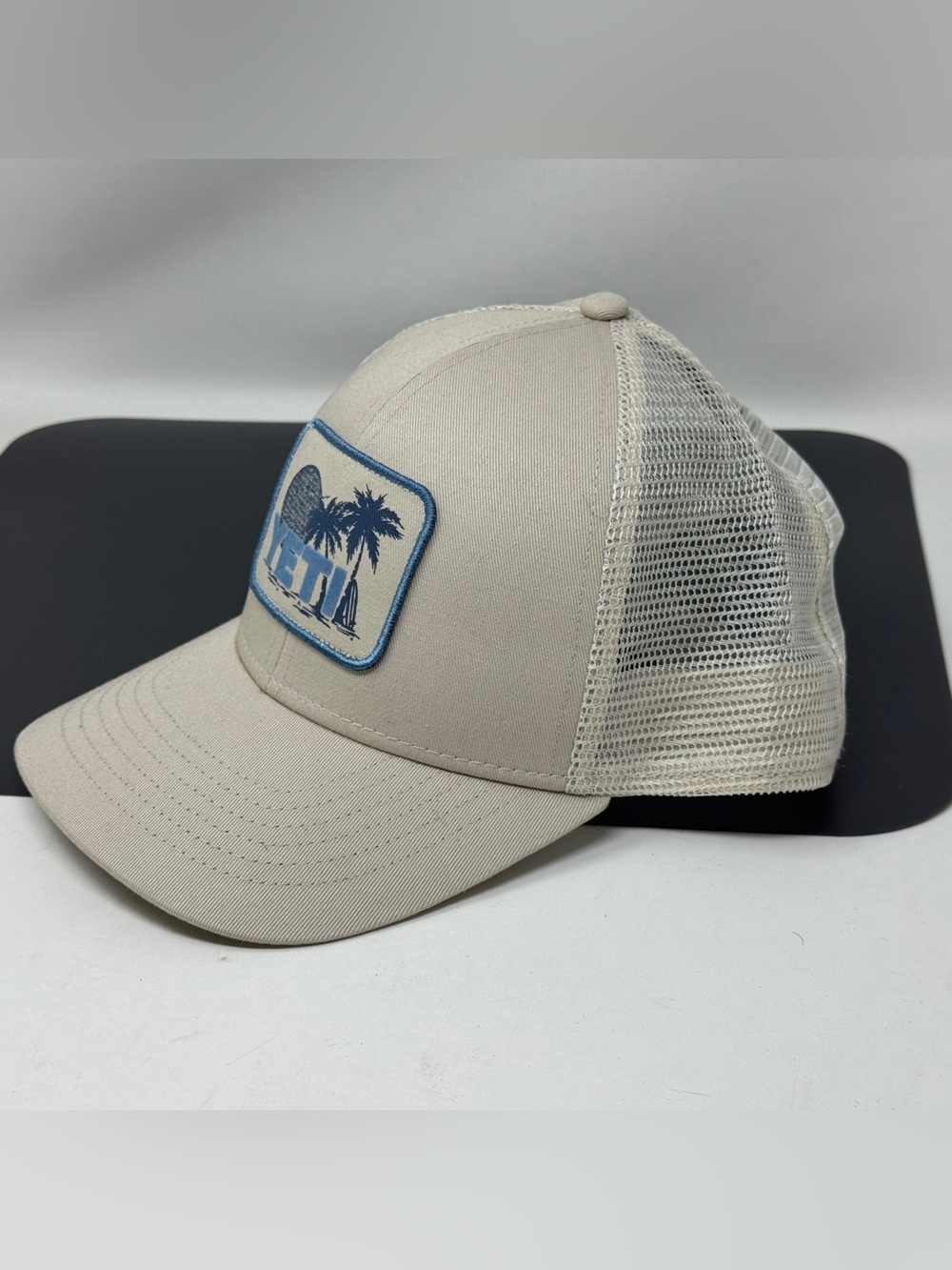 Yeti Hat - Picture 2 of 8